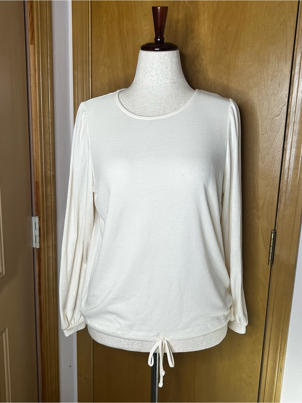 Nine West Cream Long Sleeve Waffle Knit Top with Drawstring Hem
